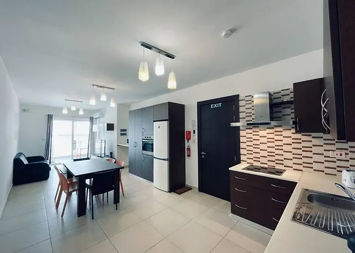 Διαμέρισμα Stylish Modern 4 Paceville